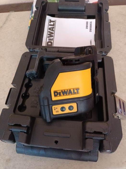 Лазер Dewalt         .