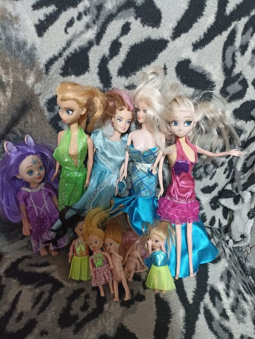 Куклы.   продам.