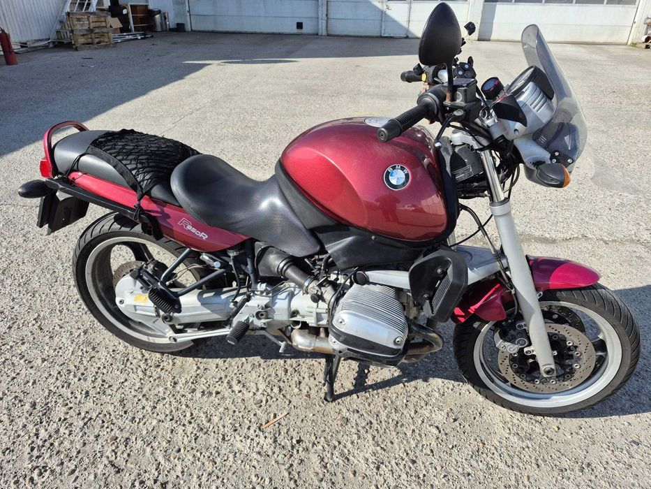 Motocicleta BMW R850R