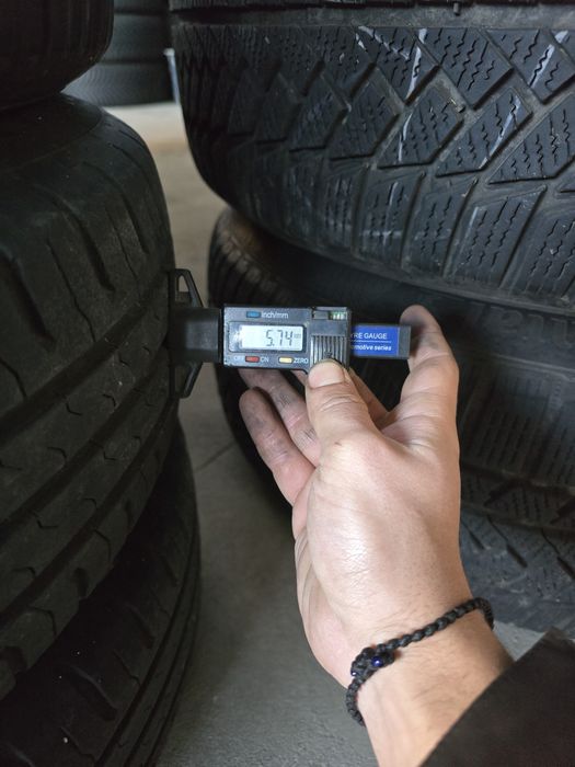 4 Броя 175/65/14 Continental 2x6,2mm 2x5,7mm