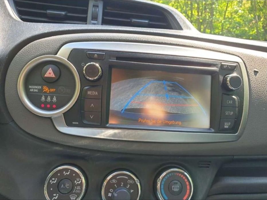 Toyota yaris 2013