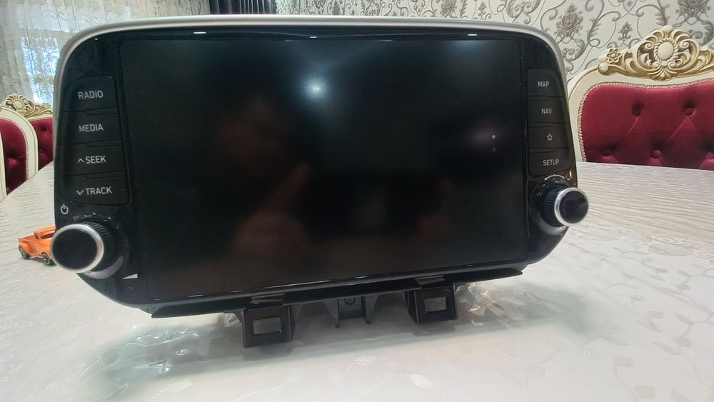 Android manitor hyunday