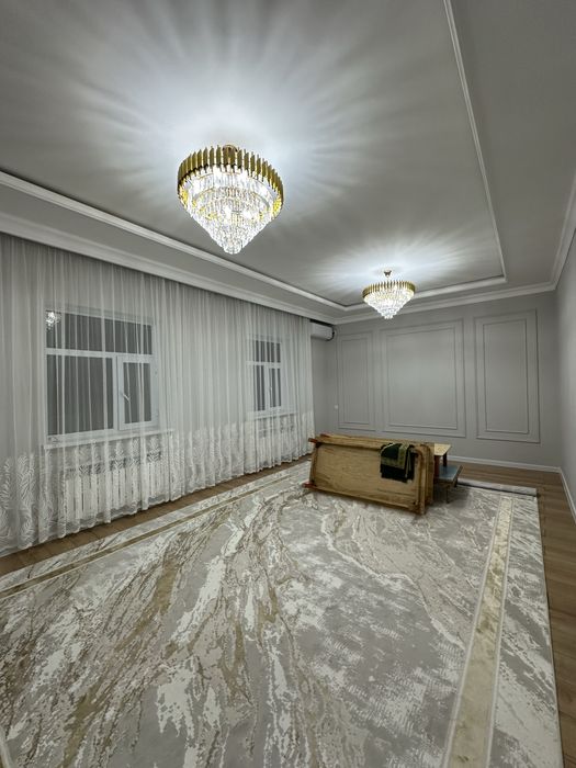 Продается дом . Адрес : САЯХАТ 31/6