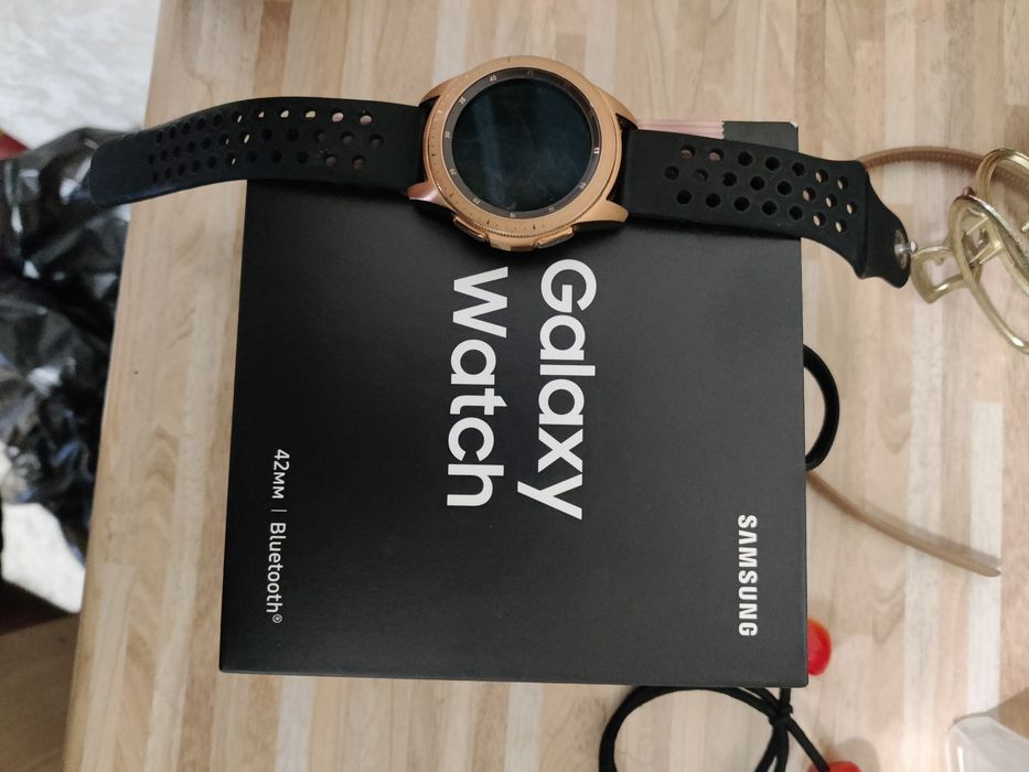 Продам смарт часы Samsung