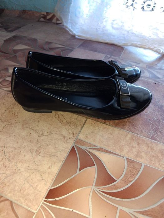 Продам Женские балетки