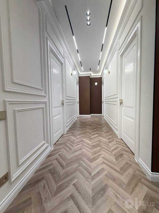 Poytaxt Residence Продается 4 комнатная квартира ремонт ул.Махтумкули