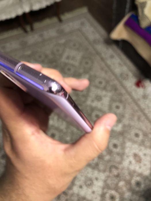 Обменяю samsung s20fe