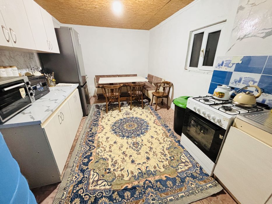 Срочно Продам Дом с хоз.постройкой. 8 соток.