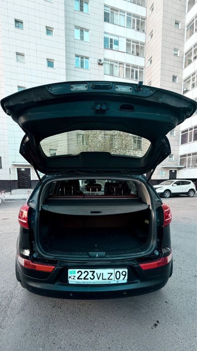 Продам Kia Sportage 2010г