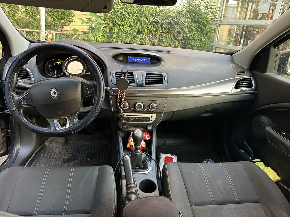 RENAULT Megane 2013 — imagine 5