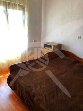 Дава се под наем Етаж от къща в Варна, Цветен квартал - 40 кв.м за 325 € - Снимка #2