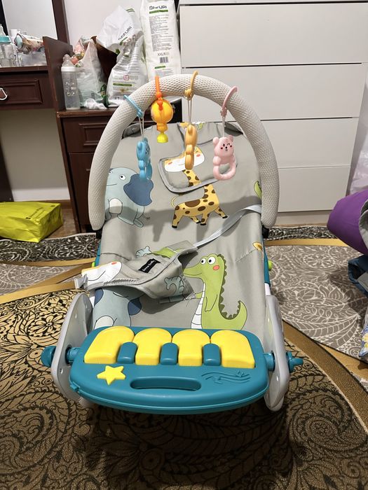 Музыкальный Шезлонг б/у