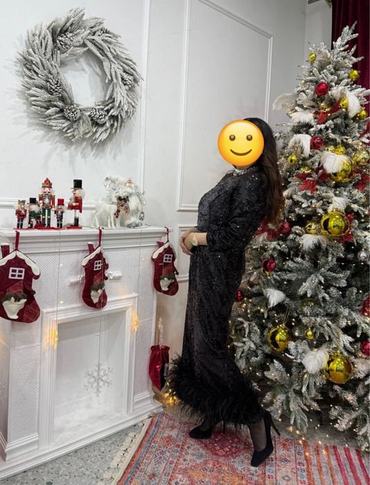 Lux Платье вечернее, черное из паедок