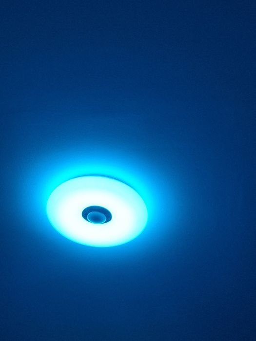 Нови лед плафони с блутут