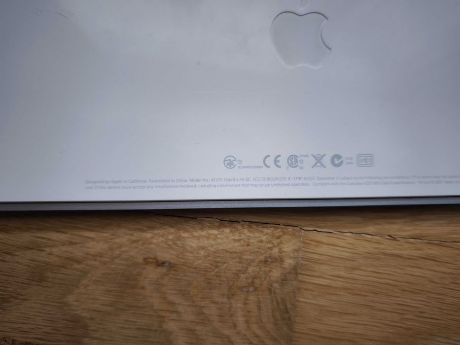 Apple Wireless Keyboard Model A1255 безжична клавиатура Bluetooth Mac Windows