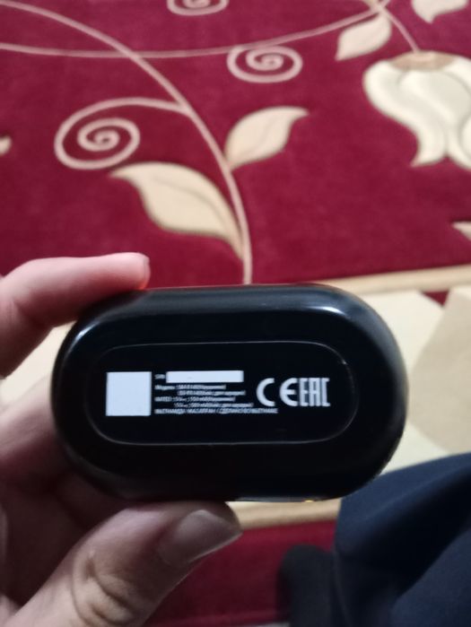 Чёрные наушники samsung