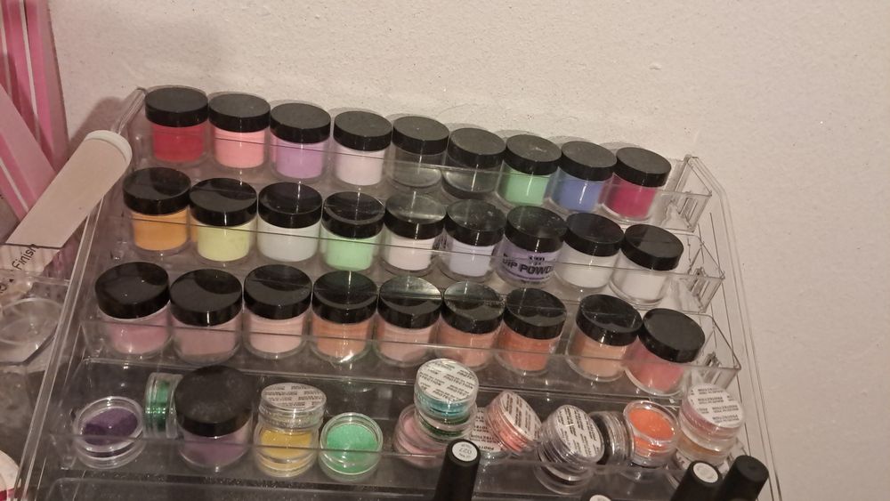 Pudra acrylic  an mai multe culori