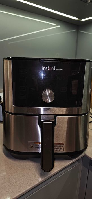 Instant Pot Vortex Plus 5,7 л - уред с горещ въздух, отлично състояние