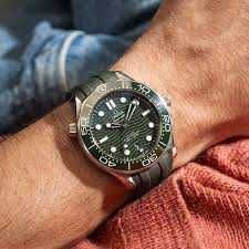 Omega Seamaster Diver 300M Green - чисто нов мъжки часовник