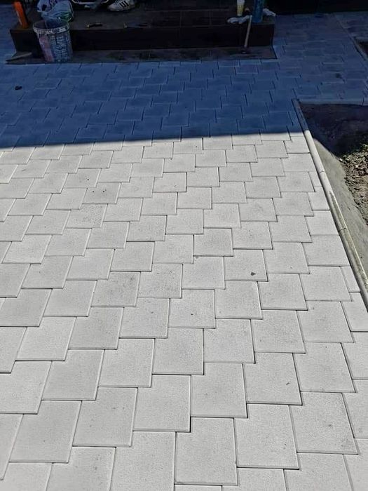Pavaje si pavele vibrocompresate din beton aditivat Model Piscot T