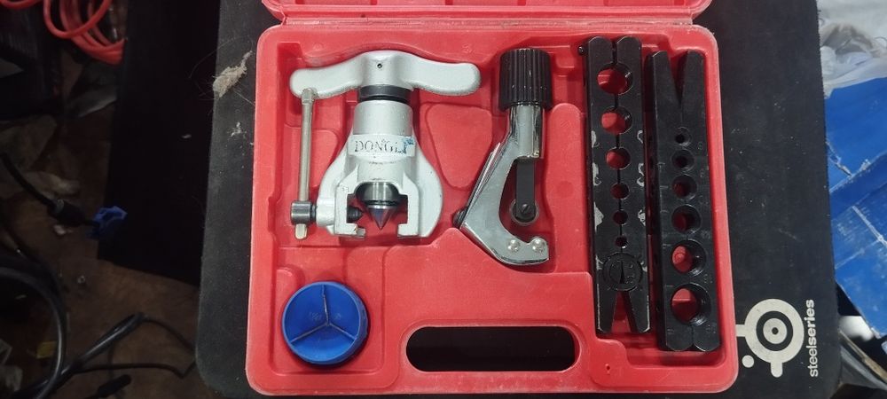 Оборудование для устанавки , ремонта кондиционеров