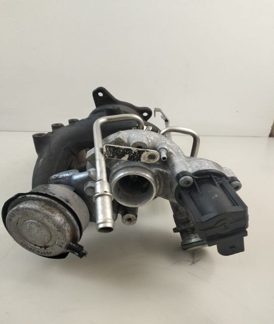 Turbina   Turbo Turbosuflanta cu galerie fisurata 1.4 TSI 03c145701 A