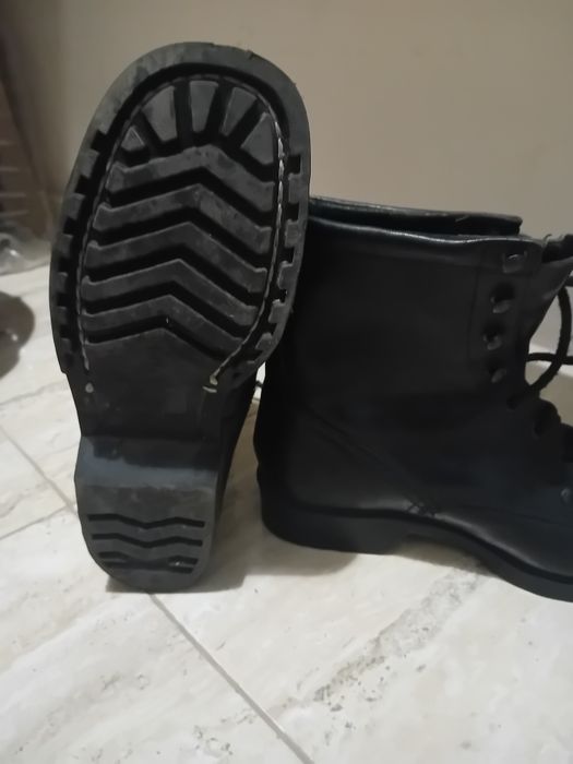 Продавам кубинки 41