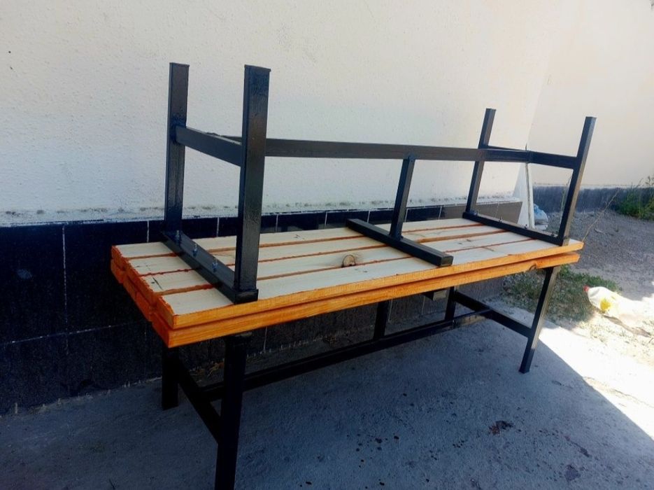 Скамейка без спинки лавка