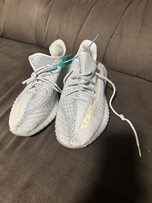 Adidasi yeezy baieti