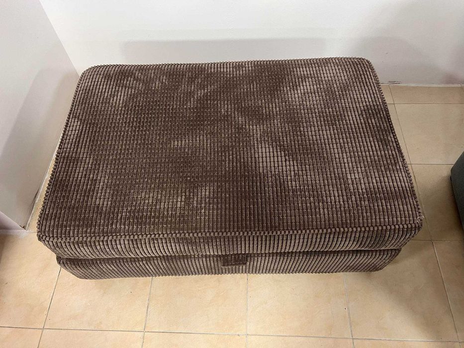 Голяма светло кафява табуретка от плат ракла