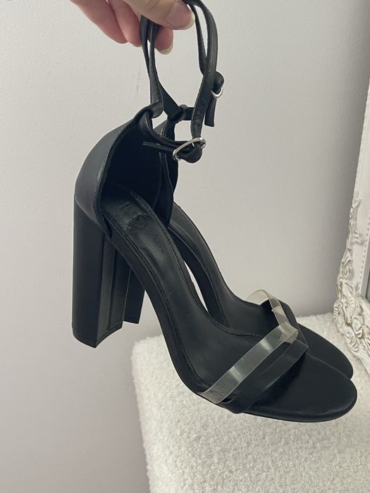 Sandale Just Fab cu toc, negre, marimea 36,5