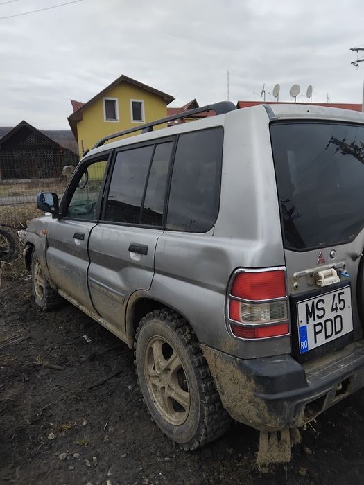 Mitsubishi Pajero Pinnin
