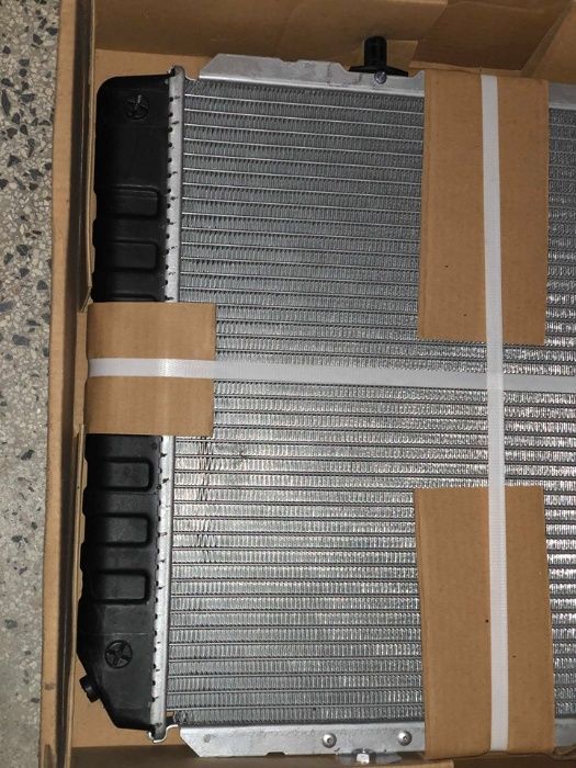 Радиатор за Peogeot Boxer/Citroen Relay 2.2 дизел  чисто нов