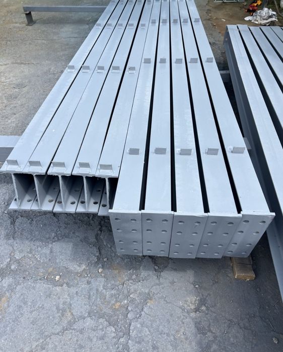 Vând 5ferme metalice cu deschidere de 10m din profil ipe