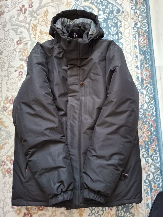 Продам новую зимнюю куртку