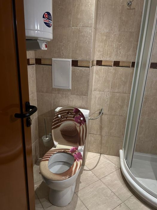 Дава се под наем Тристаен апартамент в Банско - 78 кв.м за 459 € - Снимка #8