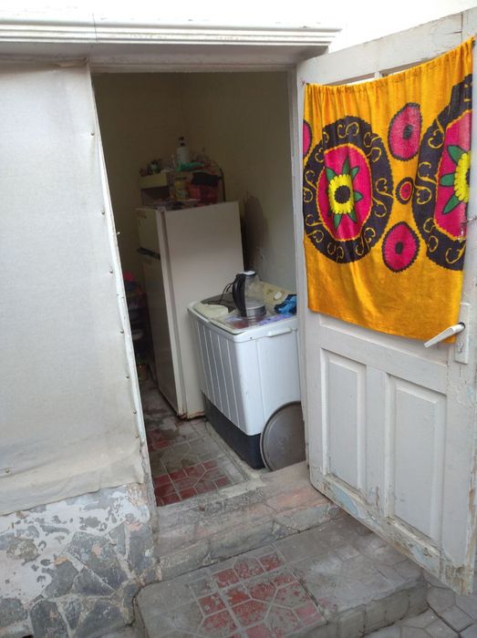 Срочно продаётся дом в центре города Сиёб бозар