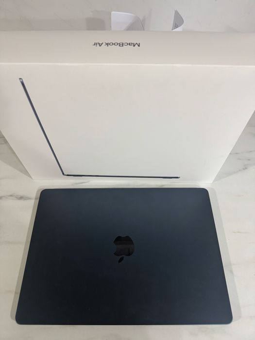 Macbook Air M3 15inch Midnight 256GB