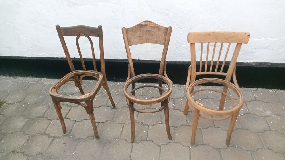 Продаются венские стулья.