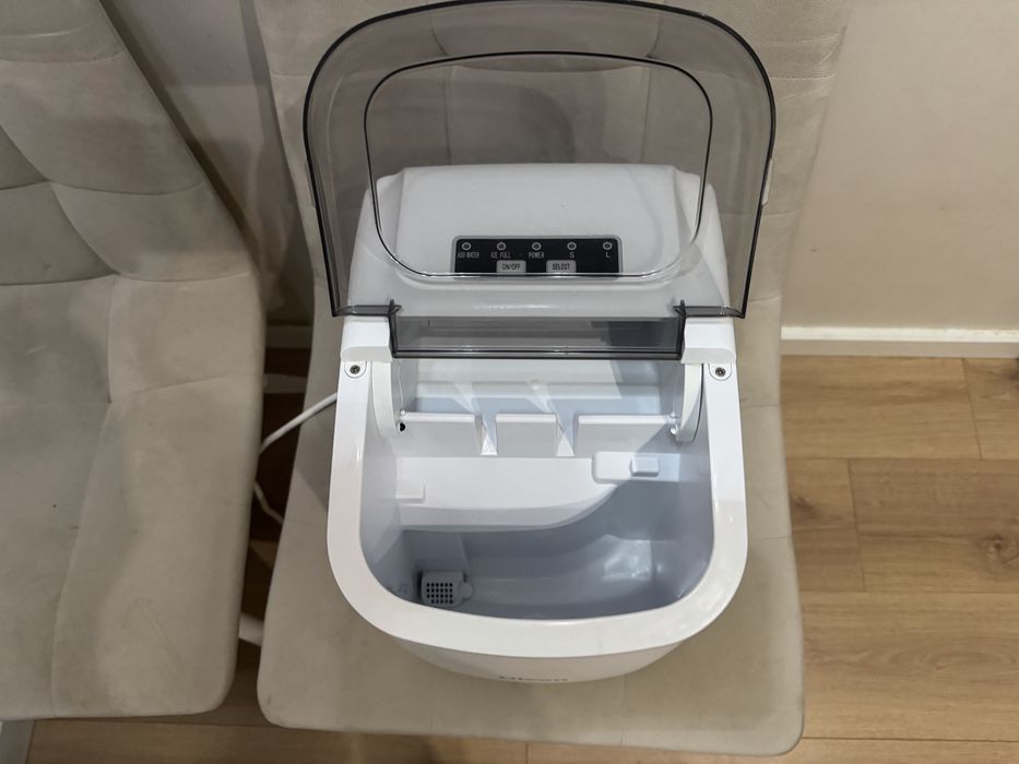 Ледогенератор Hicon, отличное состояние