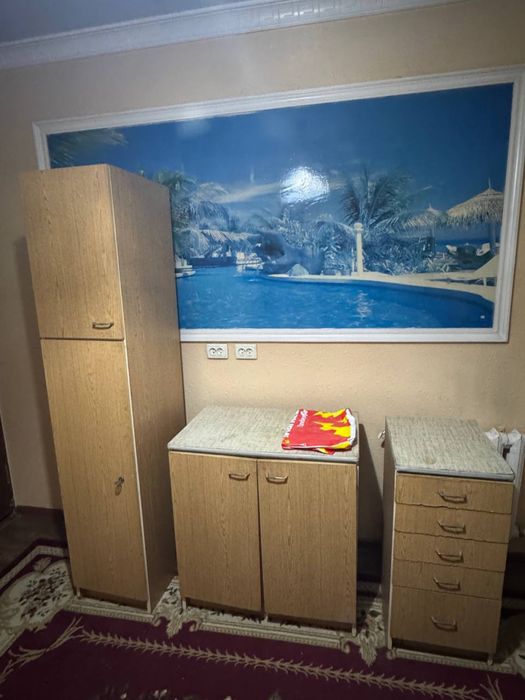 Кухонный гарнитур сотилади