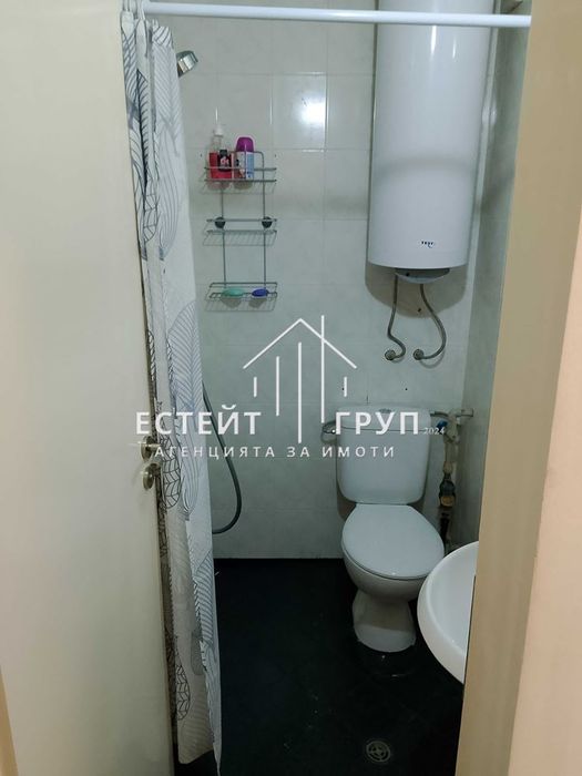 Дава се под наем Двустаен апартамент в Варна, Център - 55 кв.м за 561 € - Снимка #11