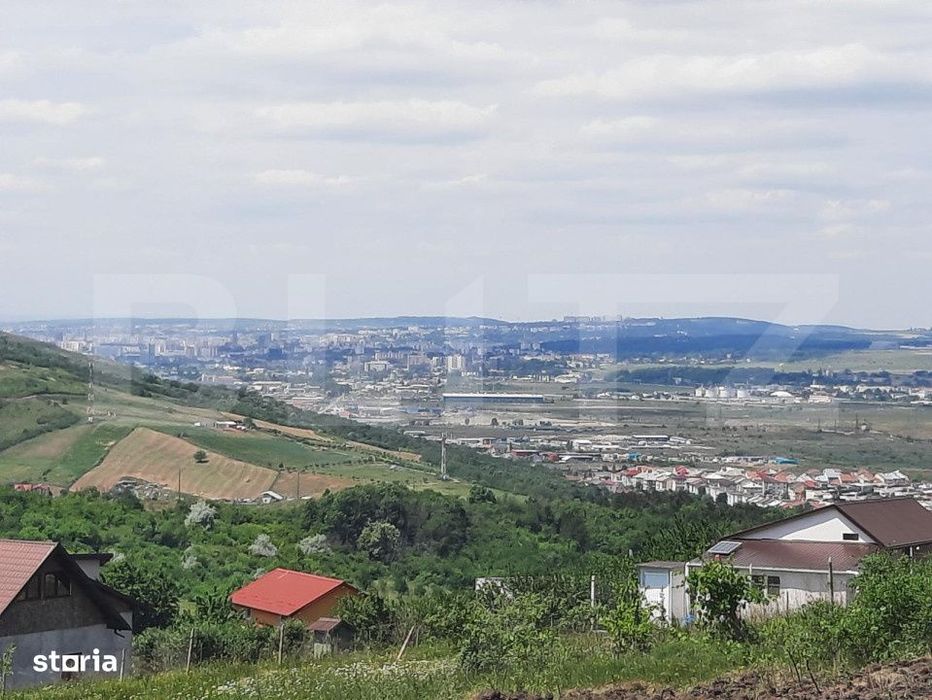 Teren intravilan de 575 mp, priveliste spre oras, Tomesti