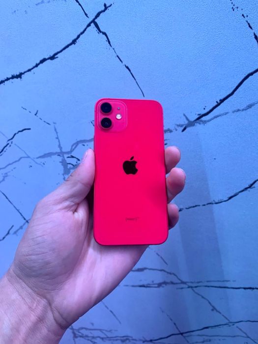 Iphone 12 mini sotiladi.