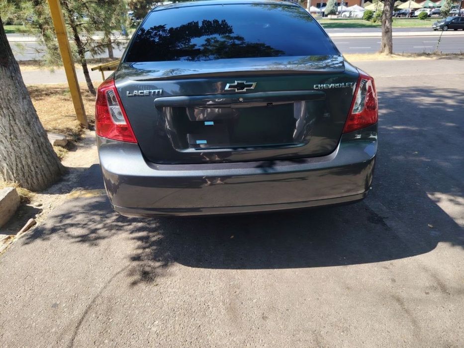 Chevrolet Gentra 1