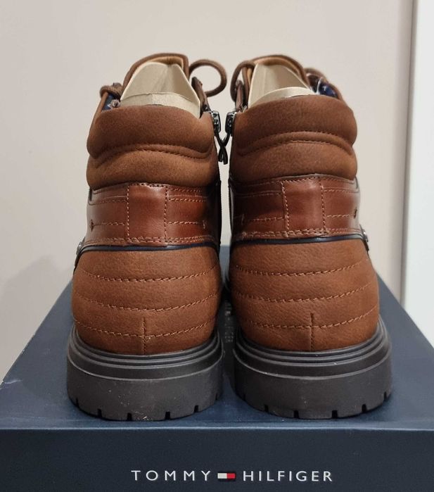 Продам мужские ботинки Tommy Hilfiger