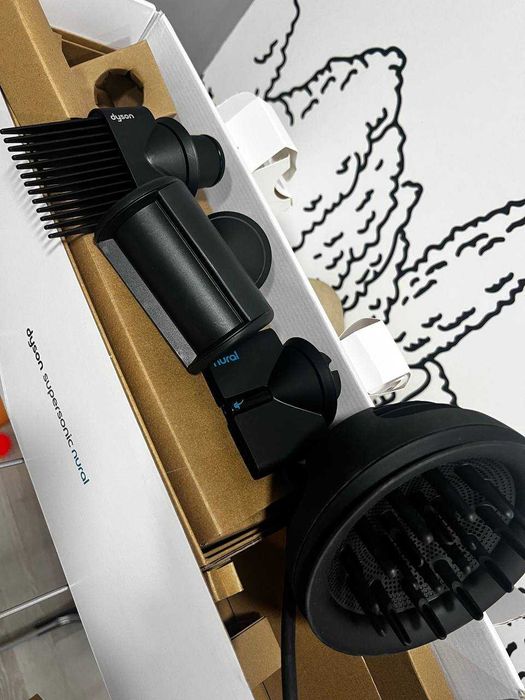 фен Дайсон продам