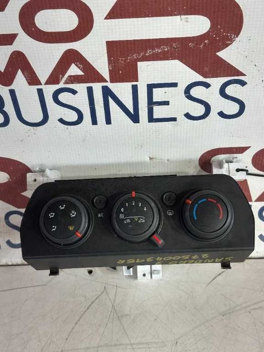 Dezmembrari Panou comandă AC Dacia Sandero 3 cod piesa 275004395R