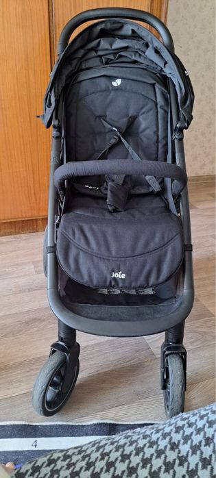 Детская коляска Joie