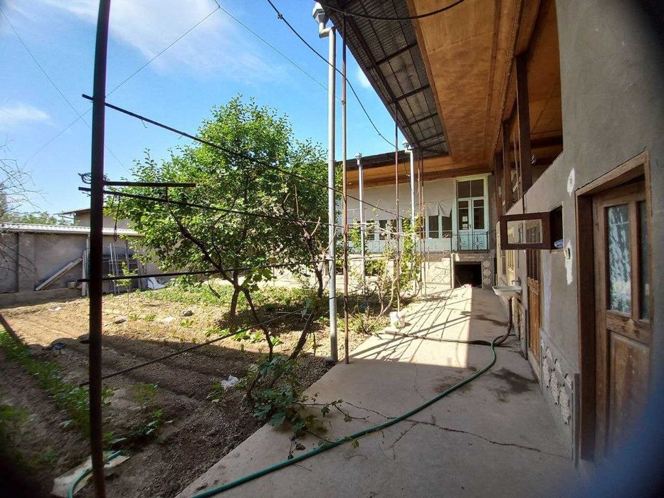 СРОЧНО!  Участка сотилади.